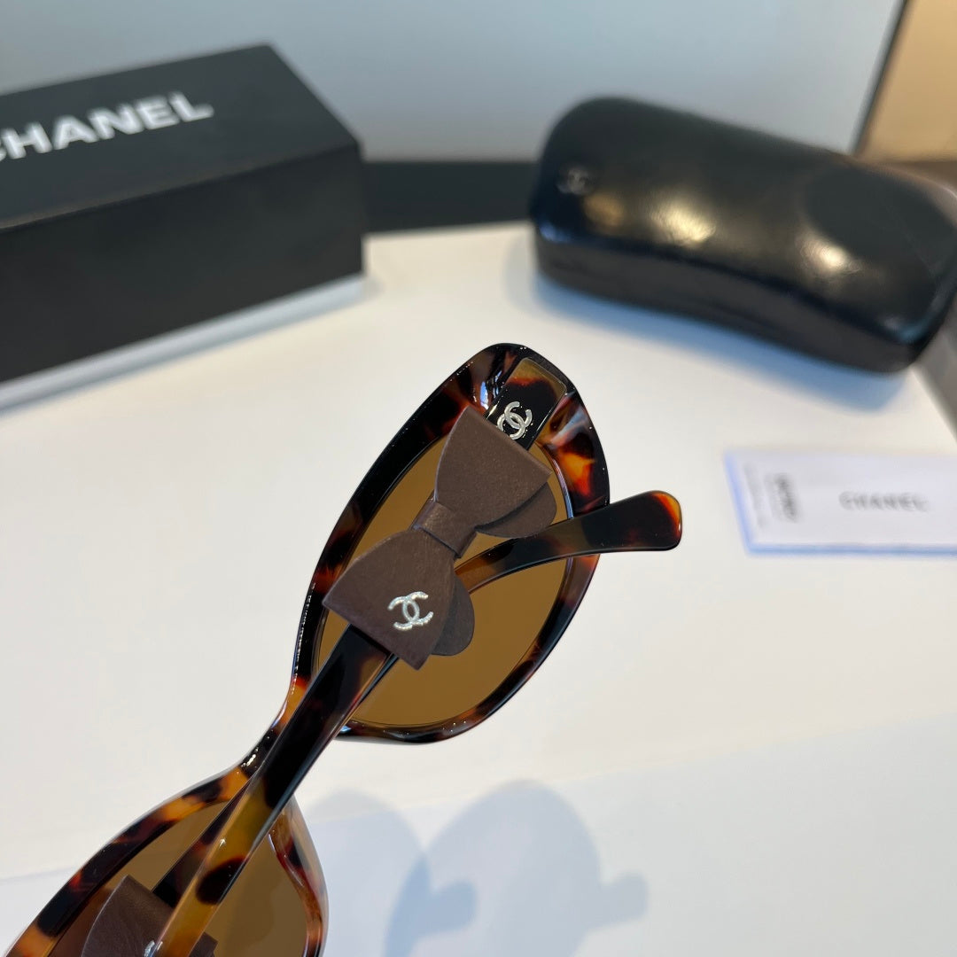 Chanel Cat-Eye Black Lens Sunglasses for Men & Women - 415266 - detail image 8