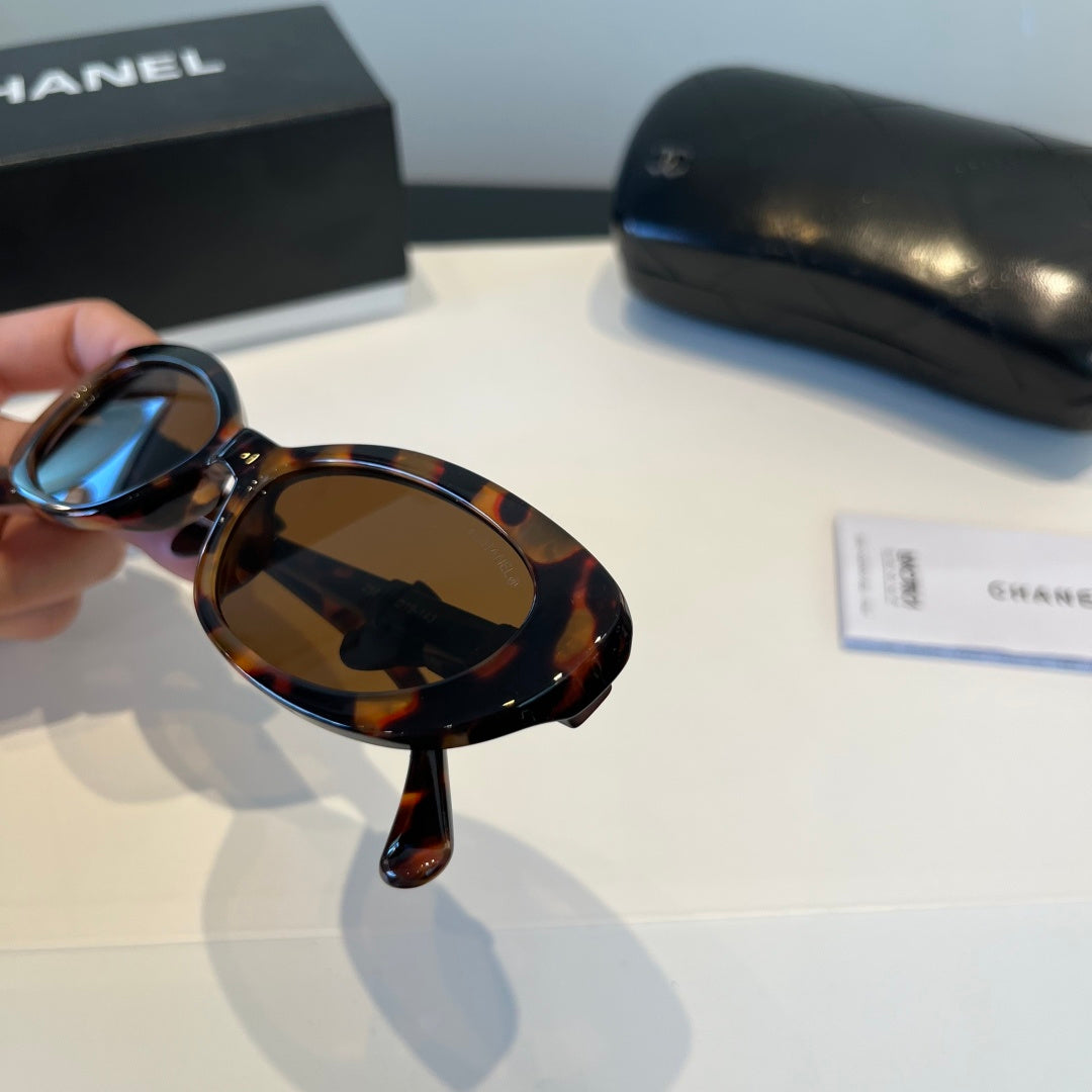 Chanel Cat-Eye Black Lens Sunglasses for Men & Women - 415266 - detail image 9