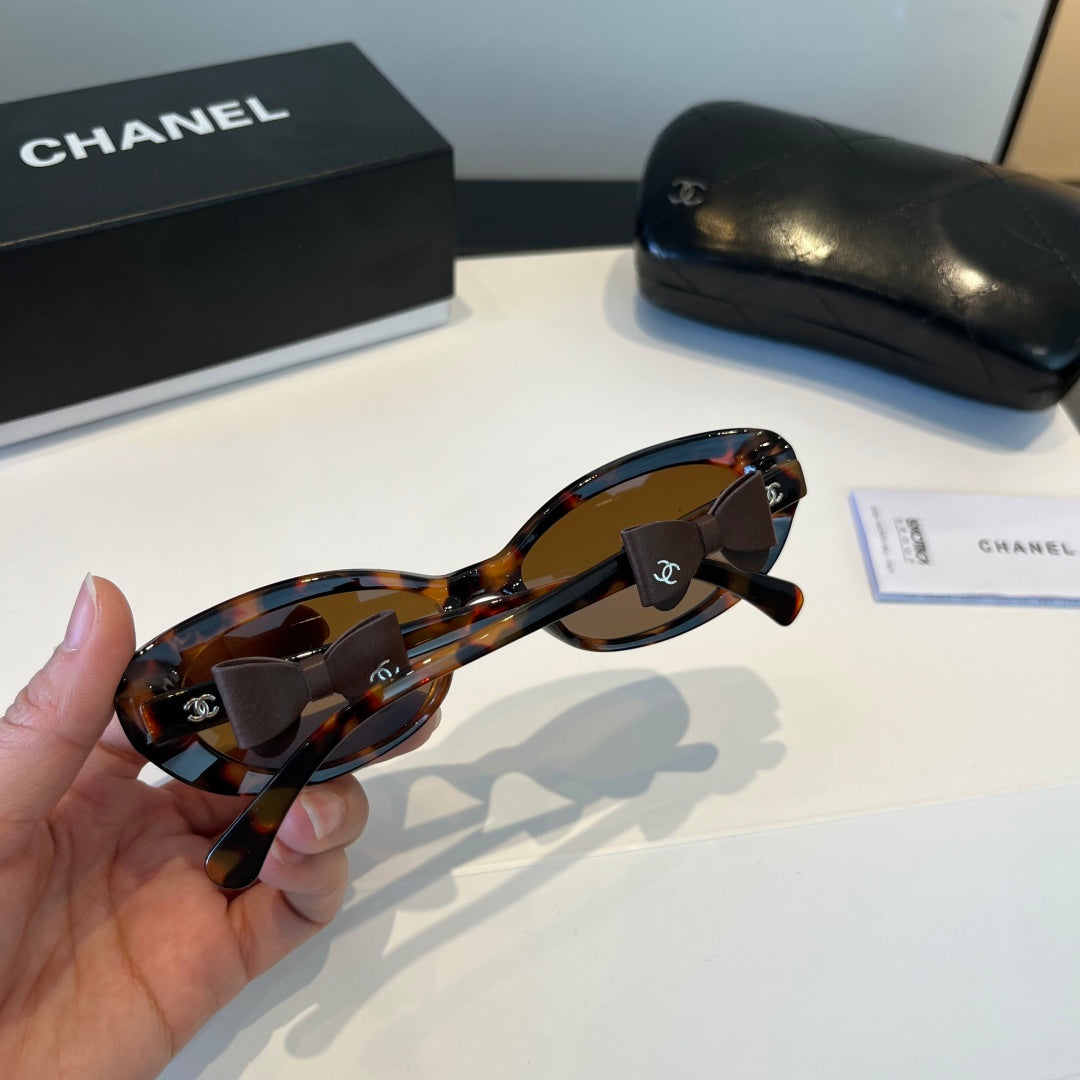 Chanel Cat-Eye Black Lens Sunglasses for Men & Women - 158288 - detail image 7