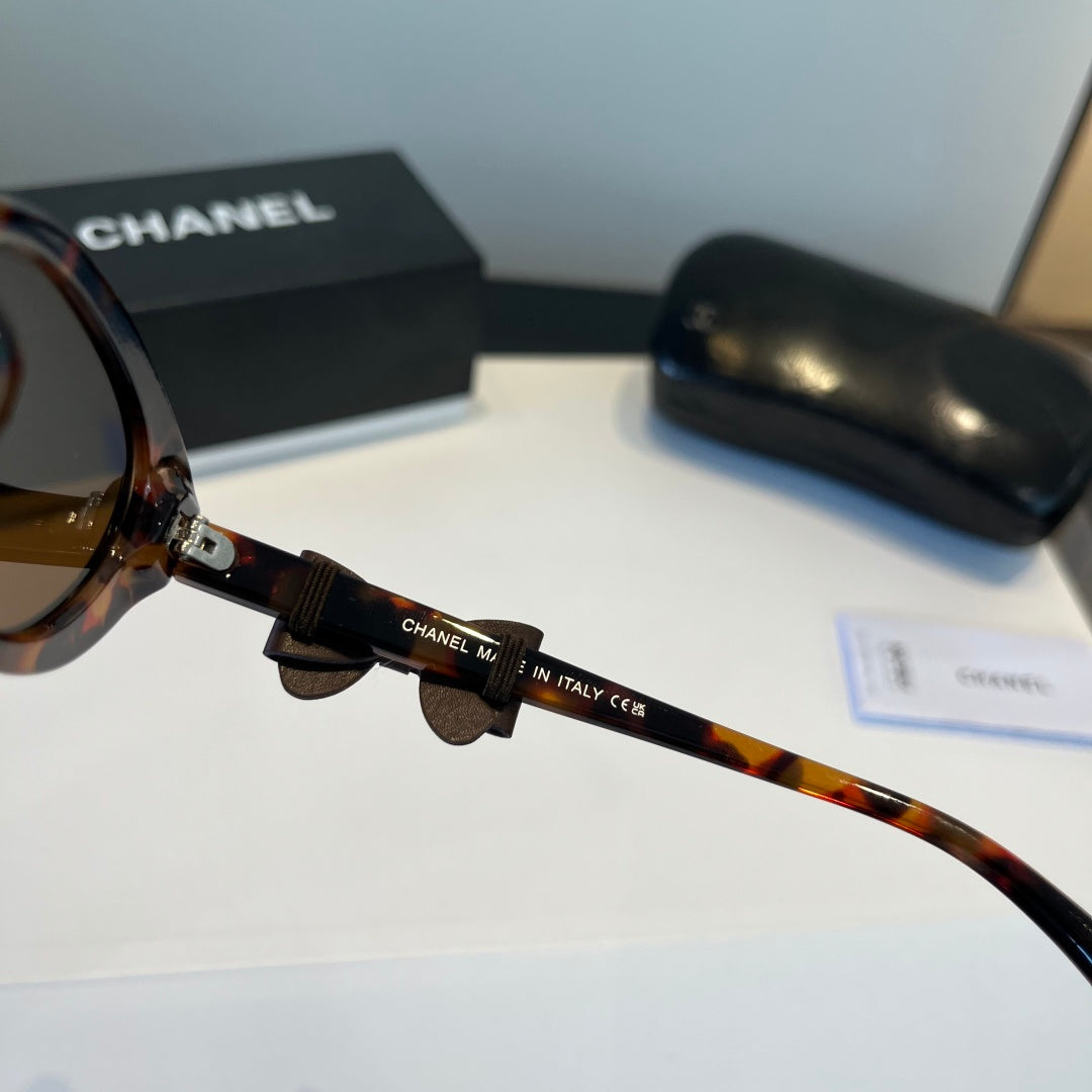 Chanel Cat-Eye Black Lens Sunglasses for Men & Women - 415266 - detail image 5