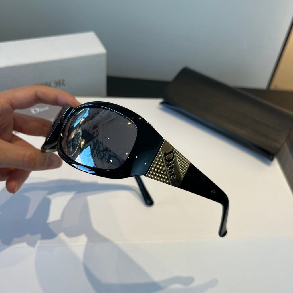 Dior Fashion Black Lens Sunglasses for Men & Women - 398686 - detail image 4