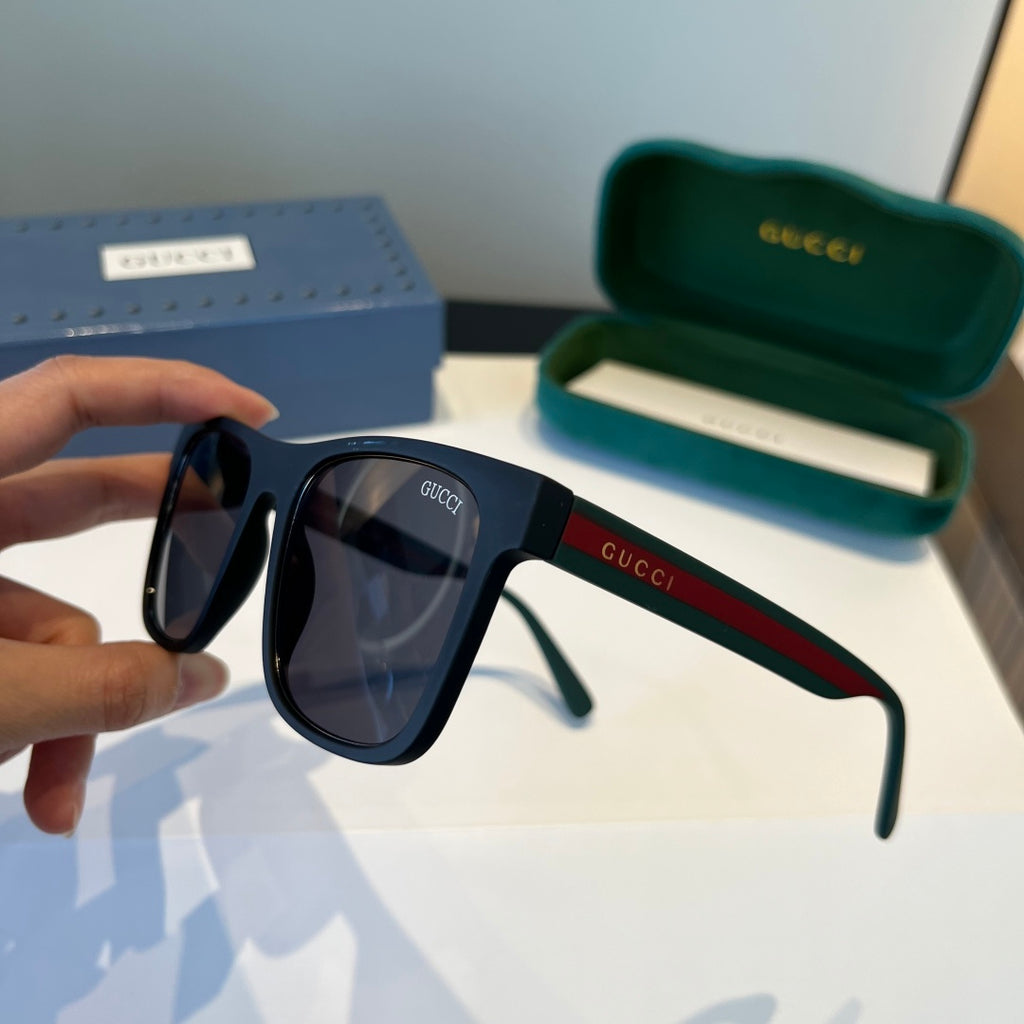 Gucci Fashion Black Lens Sunglasses for Men & Women - 866943 - detail image 4