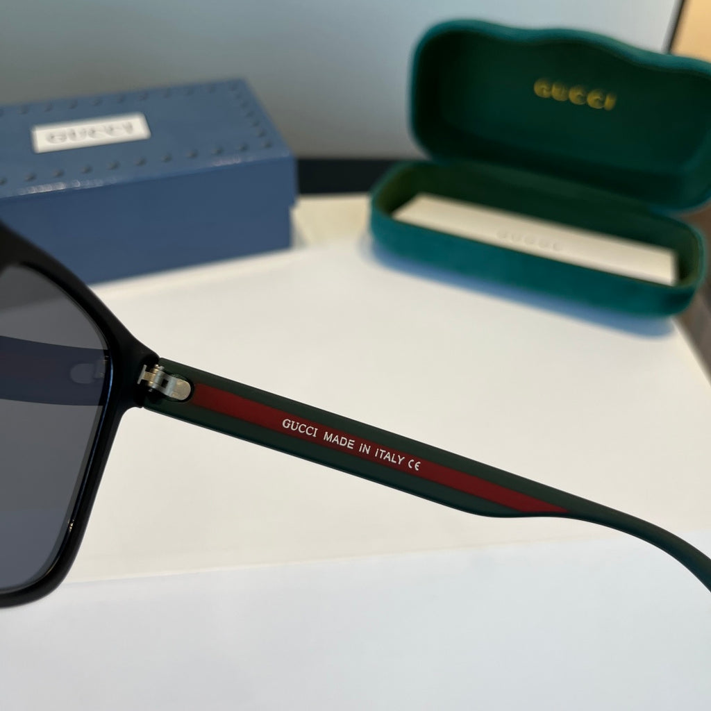 Gucci Fashion Black Lens Sunglasses for Men & Women - 866943 - detail image 5