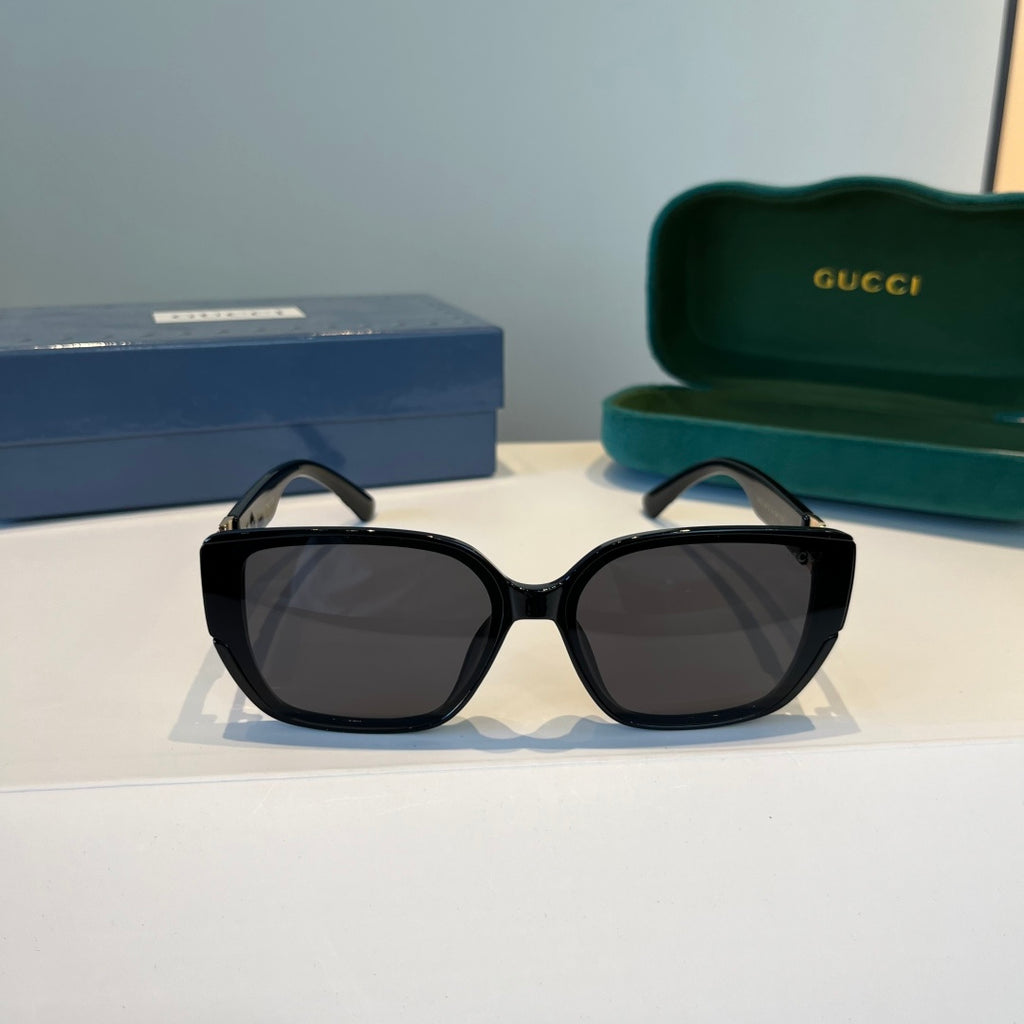 Gucci Oversized Black Lens Sunglasses for Women - 997562 - detail image 2