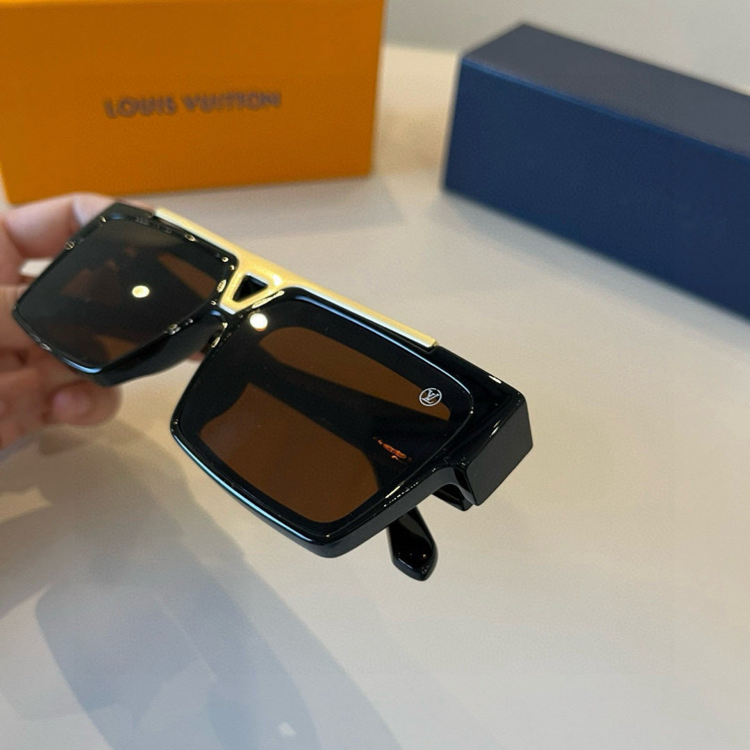 Louis Vuitton Z1502W Fashion Black Lens Sunglasses for Men & Women - 997401 - detail image 5