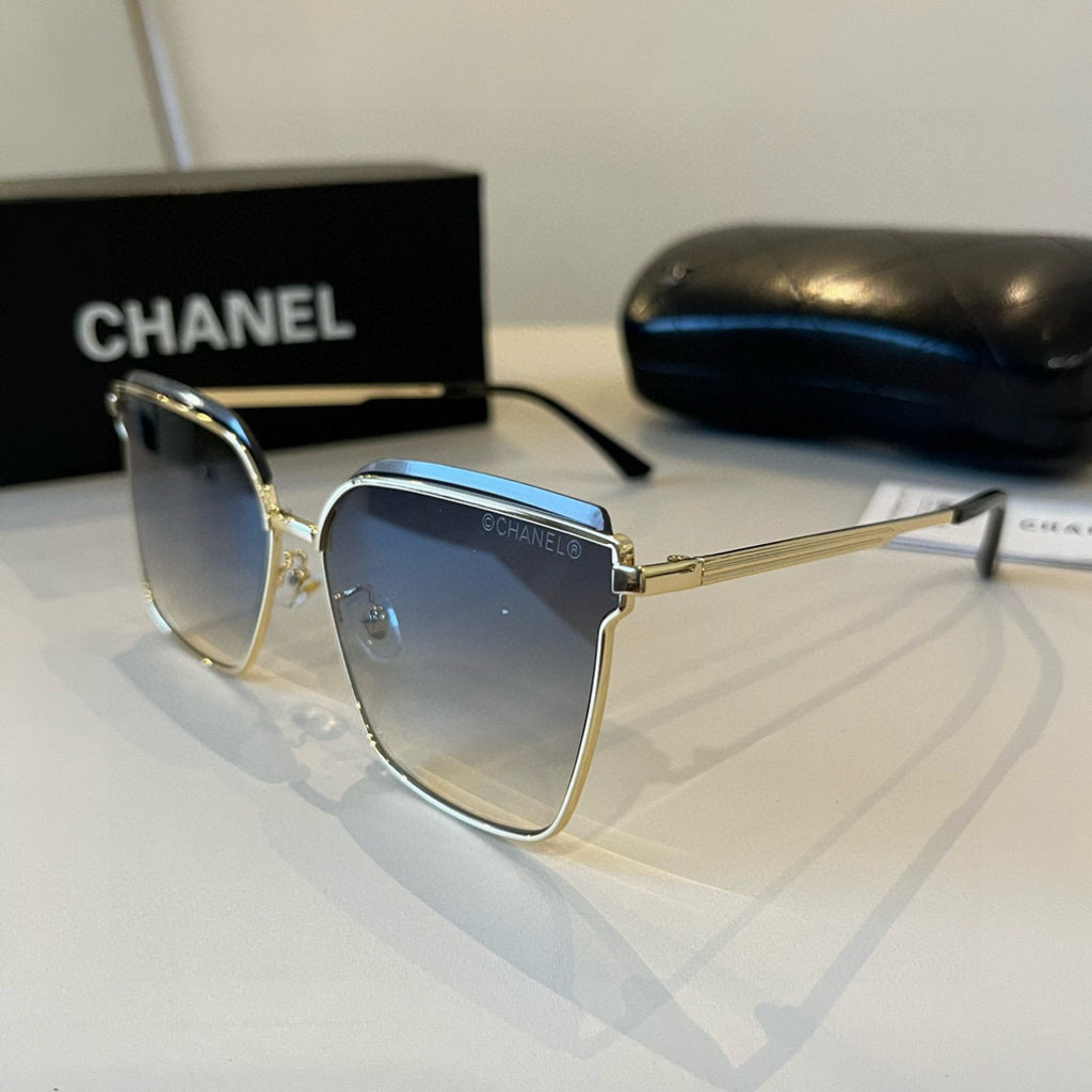 Chanel Oversized Silver Lens Sunglasses for Men & Women - 997761 - detail image 3