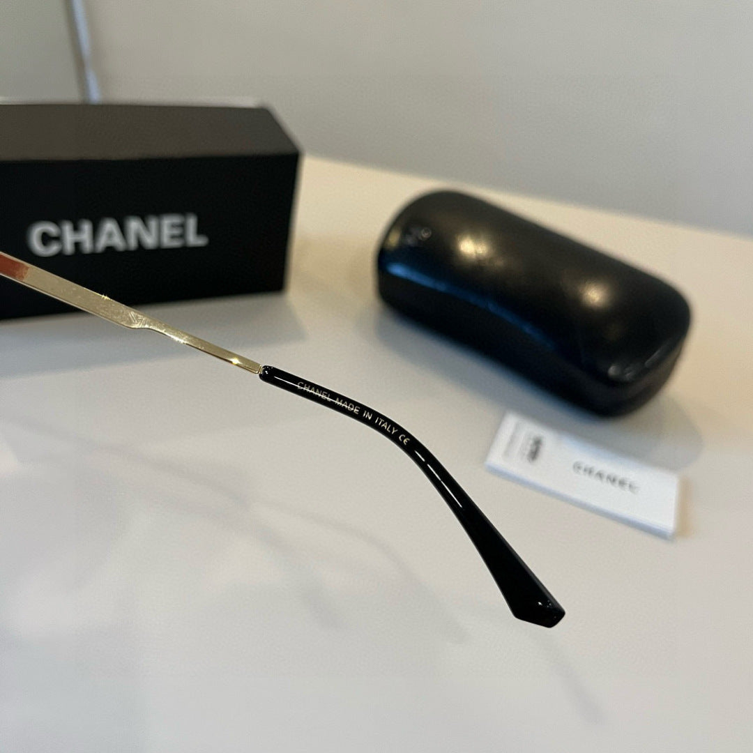 Chanel Oversized Silver Lens Sunglasses for Men & Women - 997761 - detail image 10