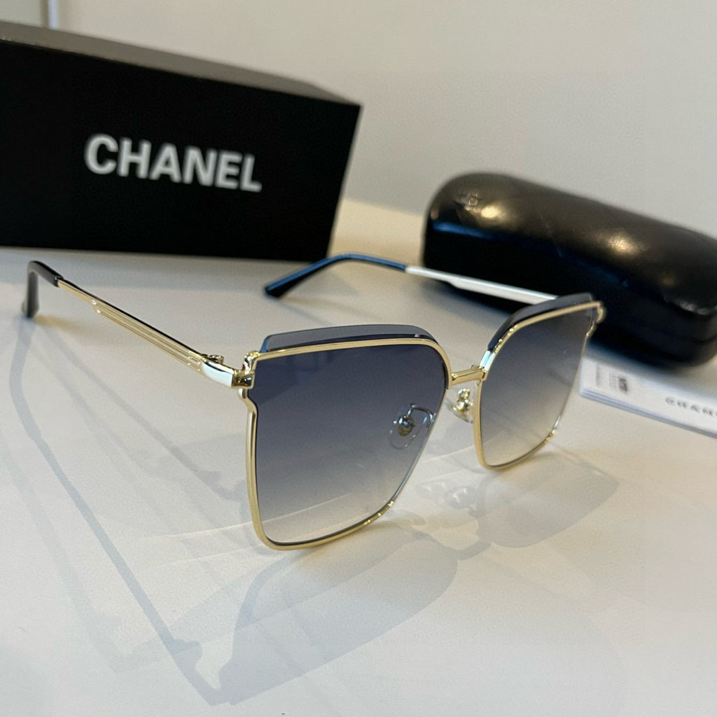 Chanel Oversized Silver Lens Sunglasses for Men & Women - 997761