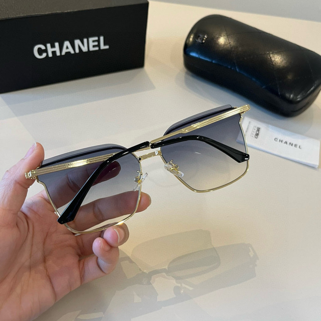 Chanel Oversized Silver Lens Sunglasses for Men & Women - 997761 - detail image 8