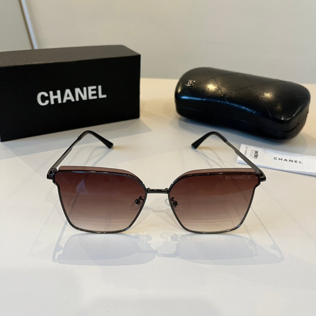 Chanel Oversized Red Lens Sunglasses for Men & Women - 997762 - detail image 2