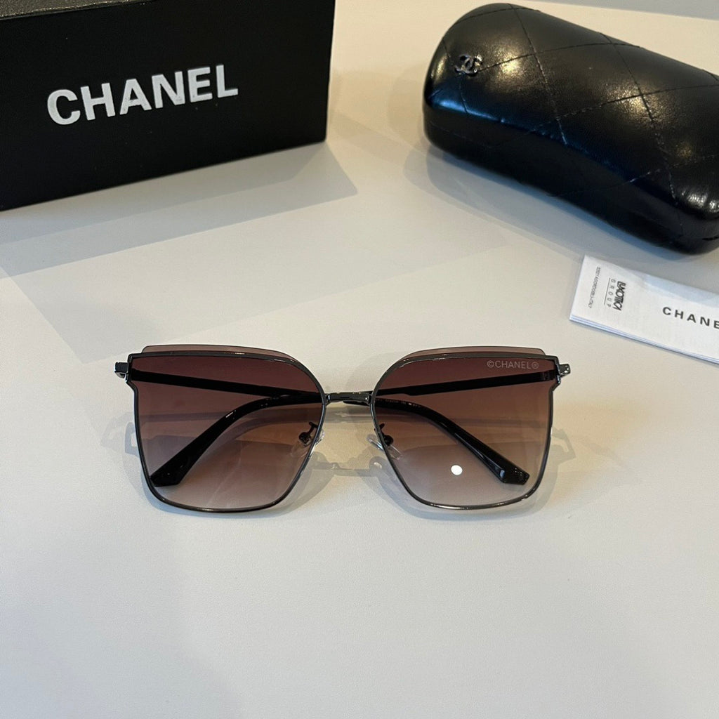 Chanel Oversized Red Lens Sunglasses for Men & Women - 997762 - detail image 5
