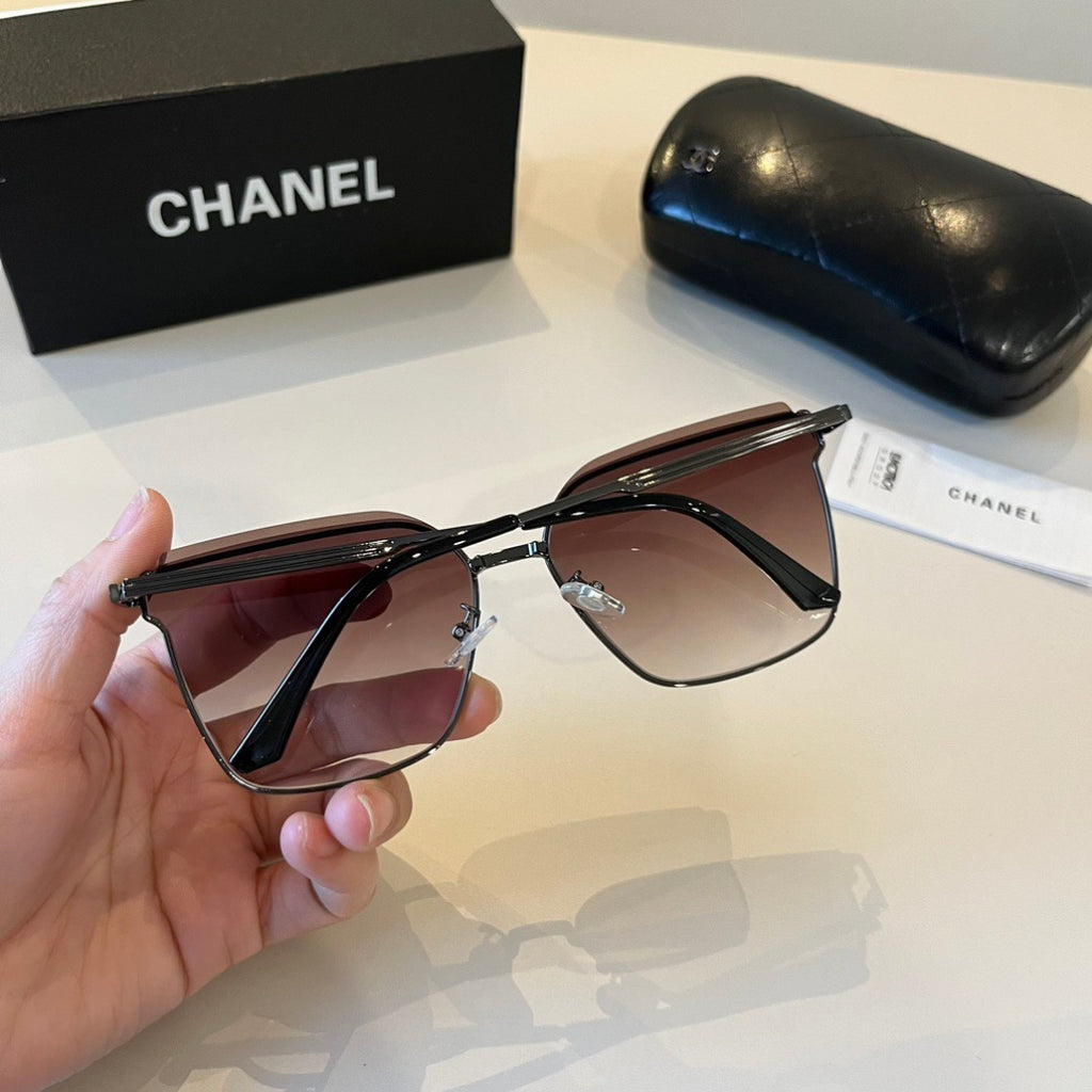 Chanel Oversized Red Lens Sunglasses for Men & Women - 997762 - detail image 6