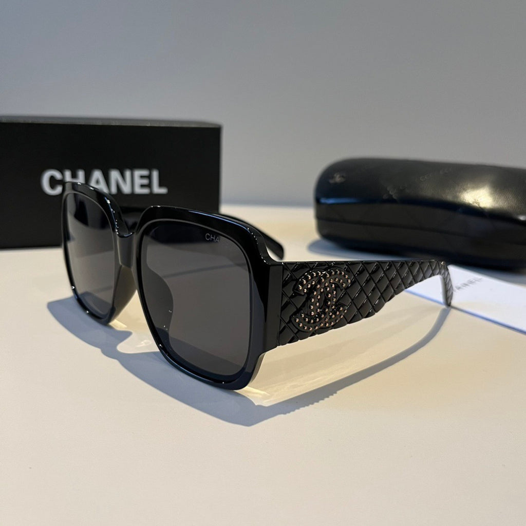 Chanel Fashion Black Lens Sunglasses for Men & Women - 997763 - detail image 3