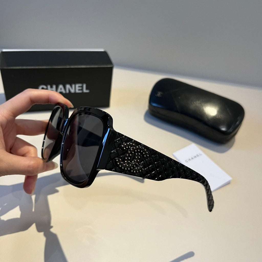 Chanel Fashion Black Lens Sunglasses for Men & Women - 997763 - detail image 4