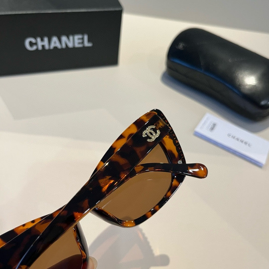 Chanel Cat-Eye Black Lens Sunglasses for Men & Women - 415264 - detail image 6