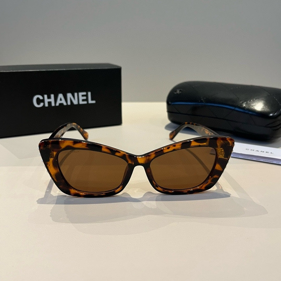 Chanel Cat-Eye Black Lens Sunglasses for Men & Women - 415264 - detail image 2