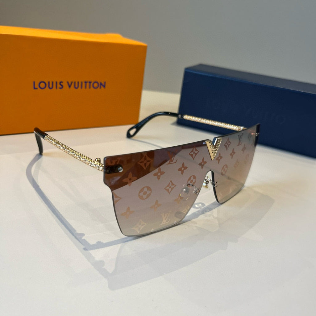 Louis Vuitton Metal Aviator Brown Lens Sunglasses for Men & Women - 933806