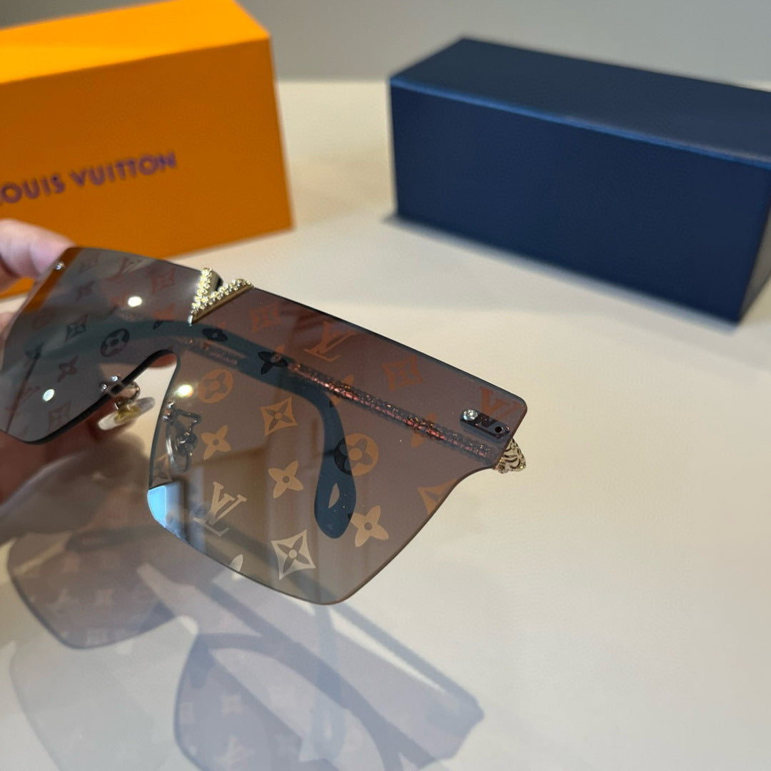 Louis Vuitton Metal Aviator Brown Lens Sunglasses for Men & Women - 933806 - detail image 6