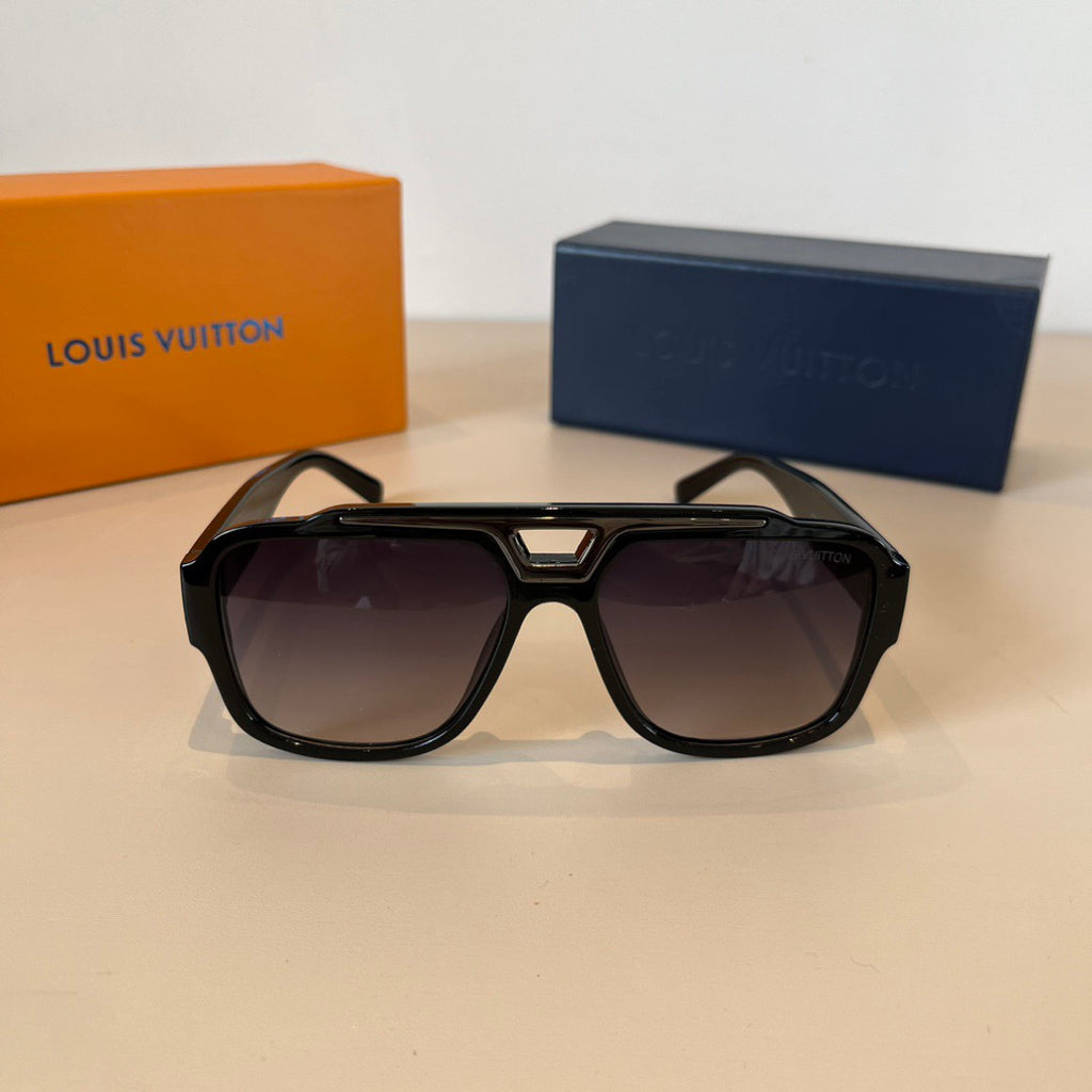 Louis Vuitton Metal Fashion Black Lens Sunglasses for Men & Women - 933812 - detail image 2