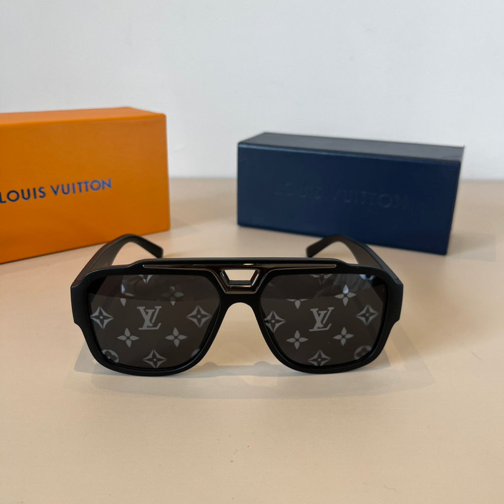 Louis Vuitton Metal Fashion Black Lens Sunglasses for Men & Women - 933813 - detail image 9