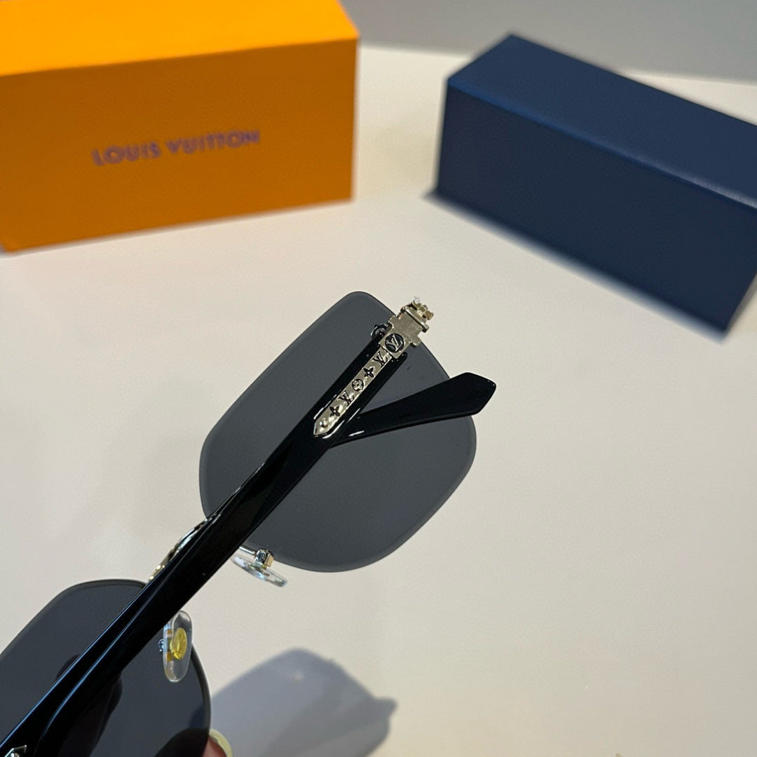 Louis Vuitton Fashion Black Lens Sunglasses for Men & Women - 997419 - detail image 7