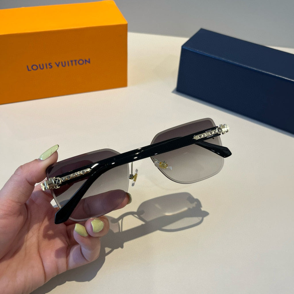 Louis Vuitton Fashion Gray Lens Sunglasses for Men & Women - 997420 - detail image 9
