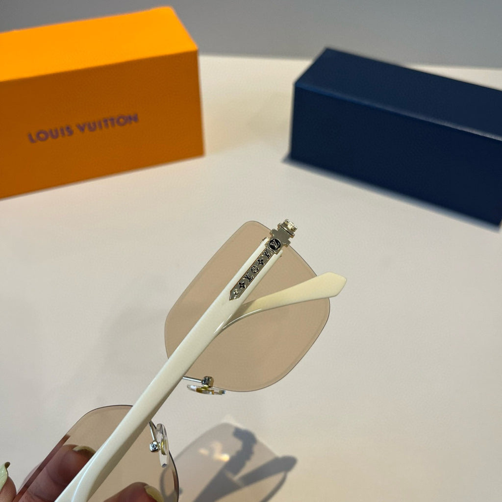 Louis Vuitton Fashion Gold Lens Sunglasses for Men & Women - 997421 - detail image 8