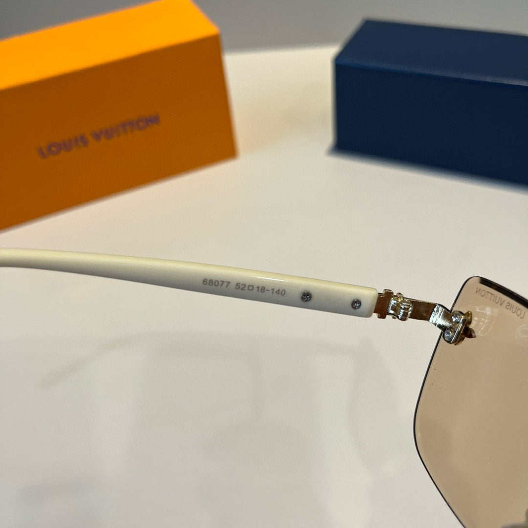 Louis Vuitton Fashion Gold Lens Sunglasses for Men & Women - 997421 - detail image 10