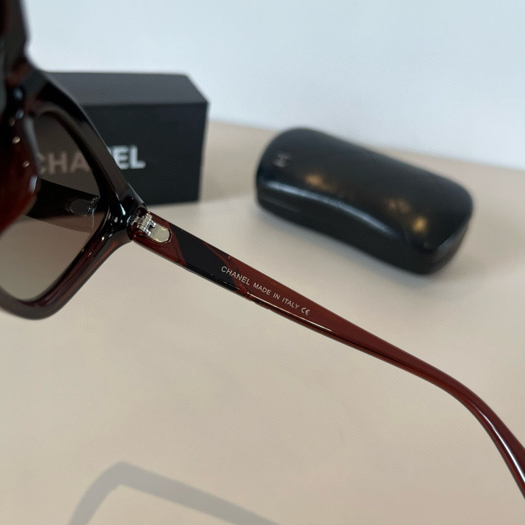 Chanel Polarized Fashion Brown Lens Sunglasses for Men & Women - 997769 - detail image 9