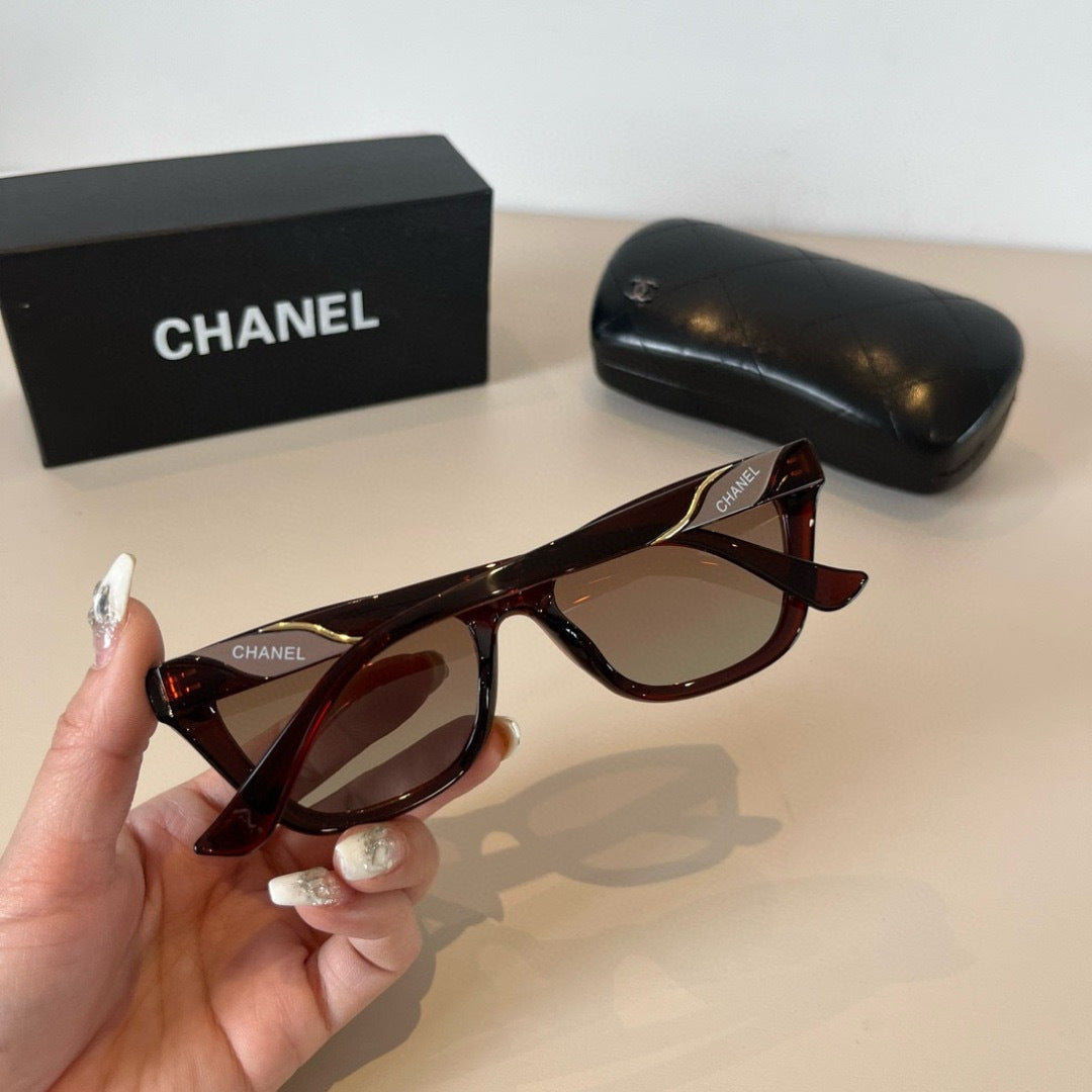 Chanel Polarized Fashion Brown Lens Sunglasses for Men & Women - 997769 - detail image 7