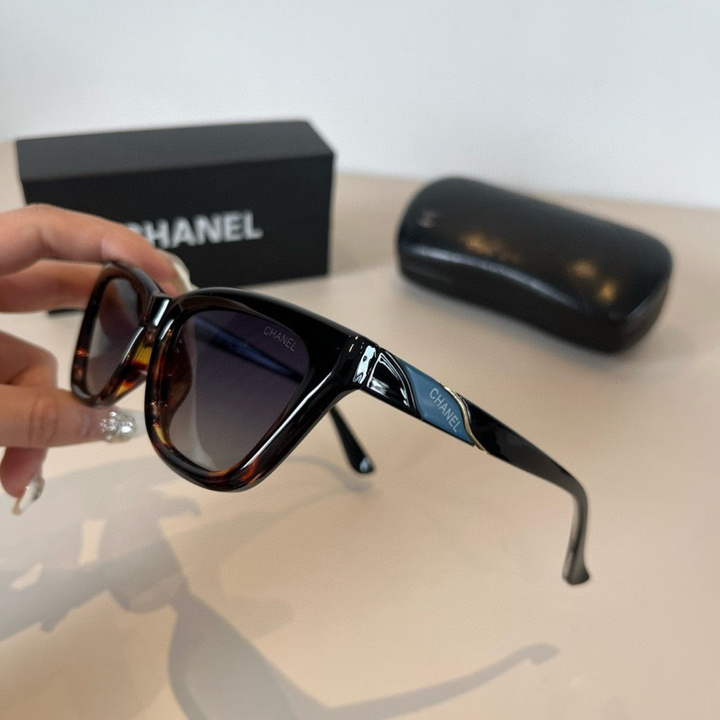 Chanel Polarized Fashion Brown Lens Sunglasses for Men & Women - 997770 - detail image 4