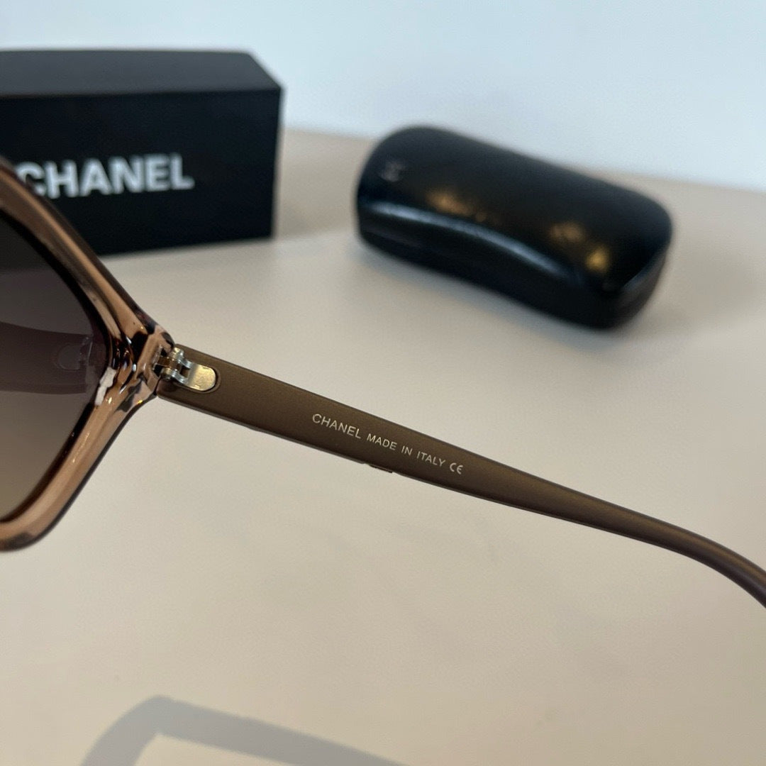 Chanel Polarized Fashion Brown Lens Sunglasses for Men & Women - 997773 - detail image 8