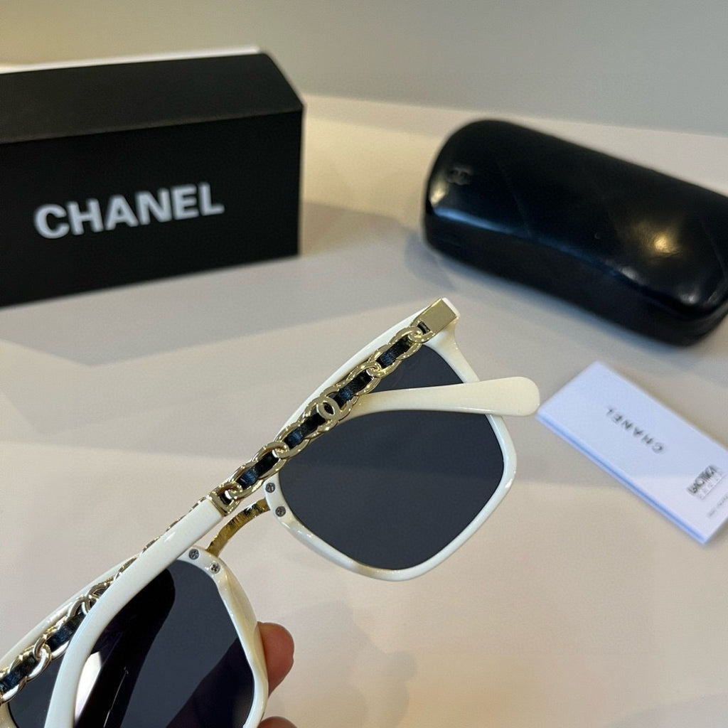 Chanel Oversized Silver Lens Sunglasses for Men & Women - 997774 - detail image 8