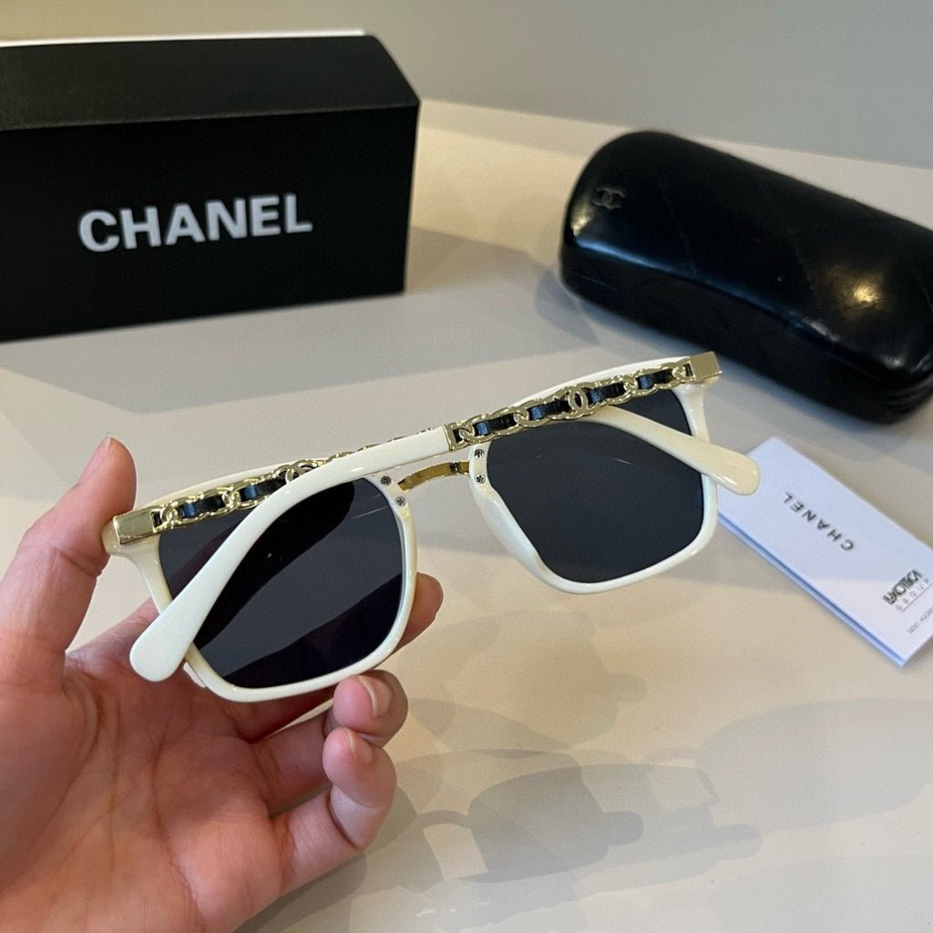 Chanel Oversized Silver Lens Sunglasses for Men & Women - 997774 - detail image 7