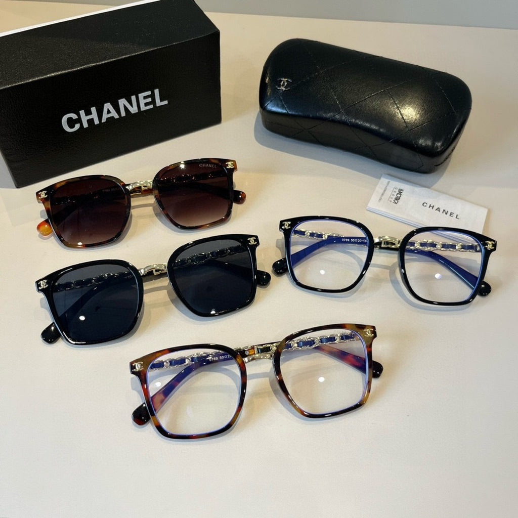 Chanel Oversized Black Lens Sunglasses for Men & Women - 997775 - detail image 12