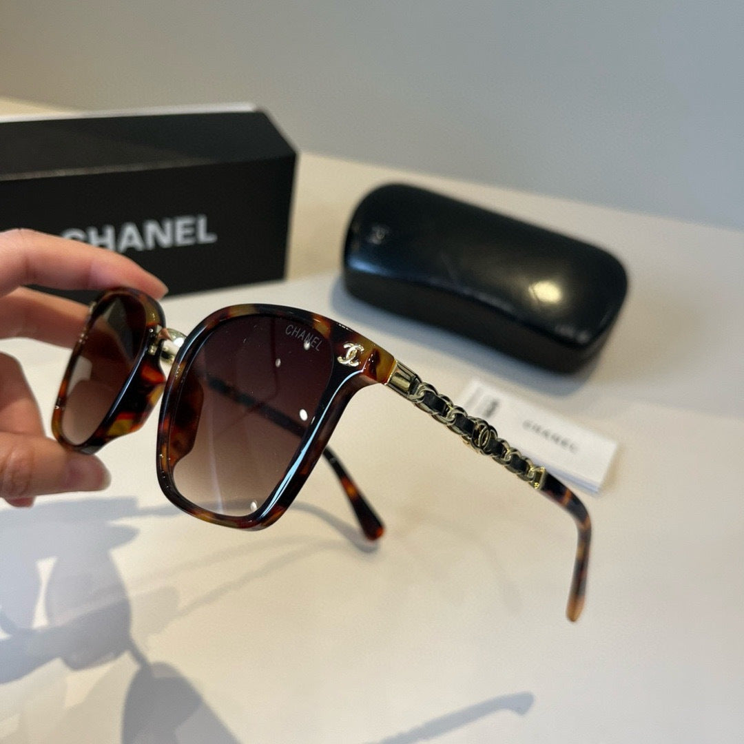 Chanel Oversized Red Lens Sunglasses for Men & Women - 997747 - detail image 4