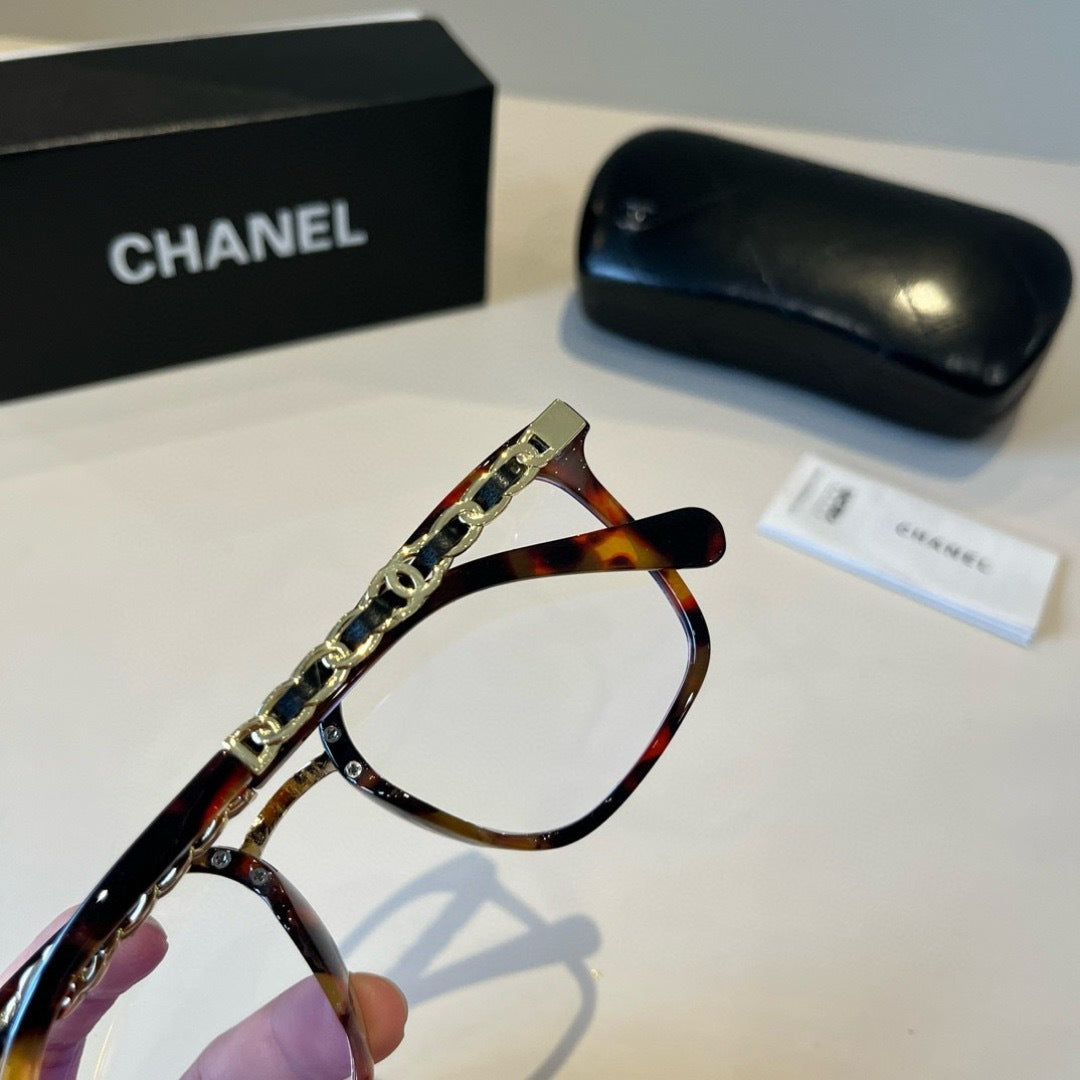 Chanel Oversized Silver Lens Sunglasses for Men & Women - 997748 - detail image 8