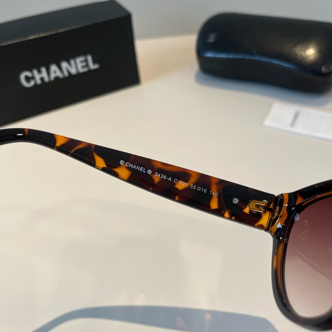 Chanel Fashion Black Lens Sunglasses for Men & Women - 486544 - detail image 9