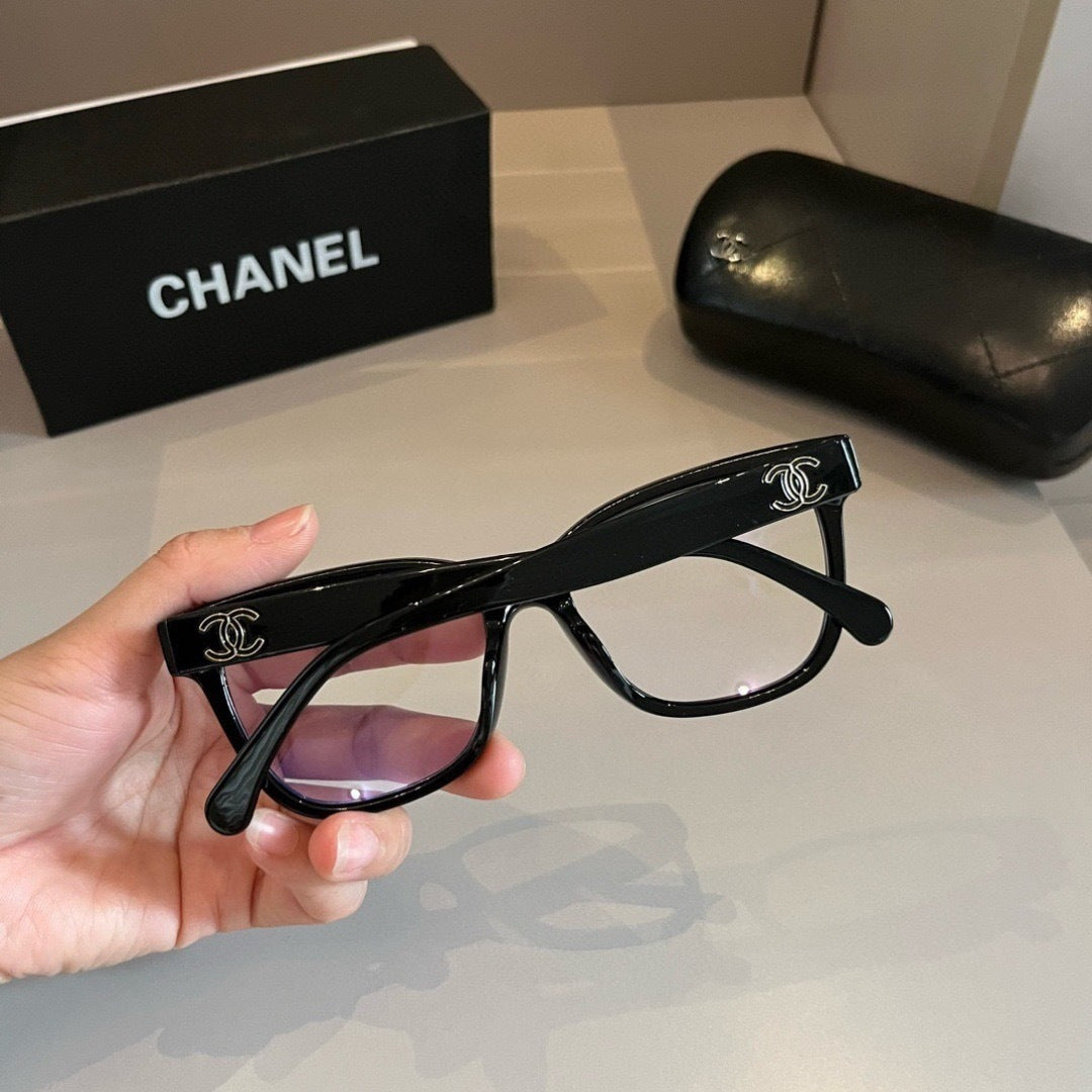 Chanel Blue-Light Fashion Silver Lens Sunglasses for Men & Women - 358112 - detail image 6