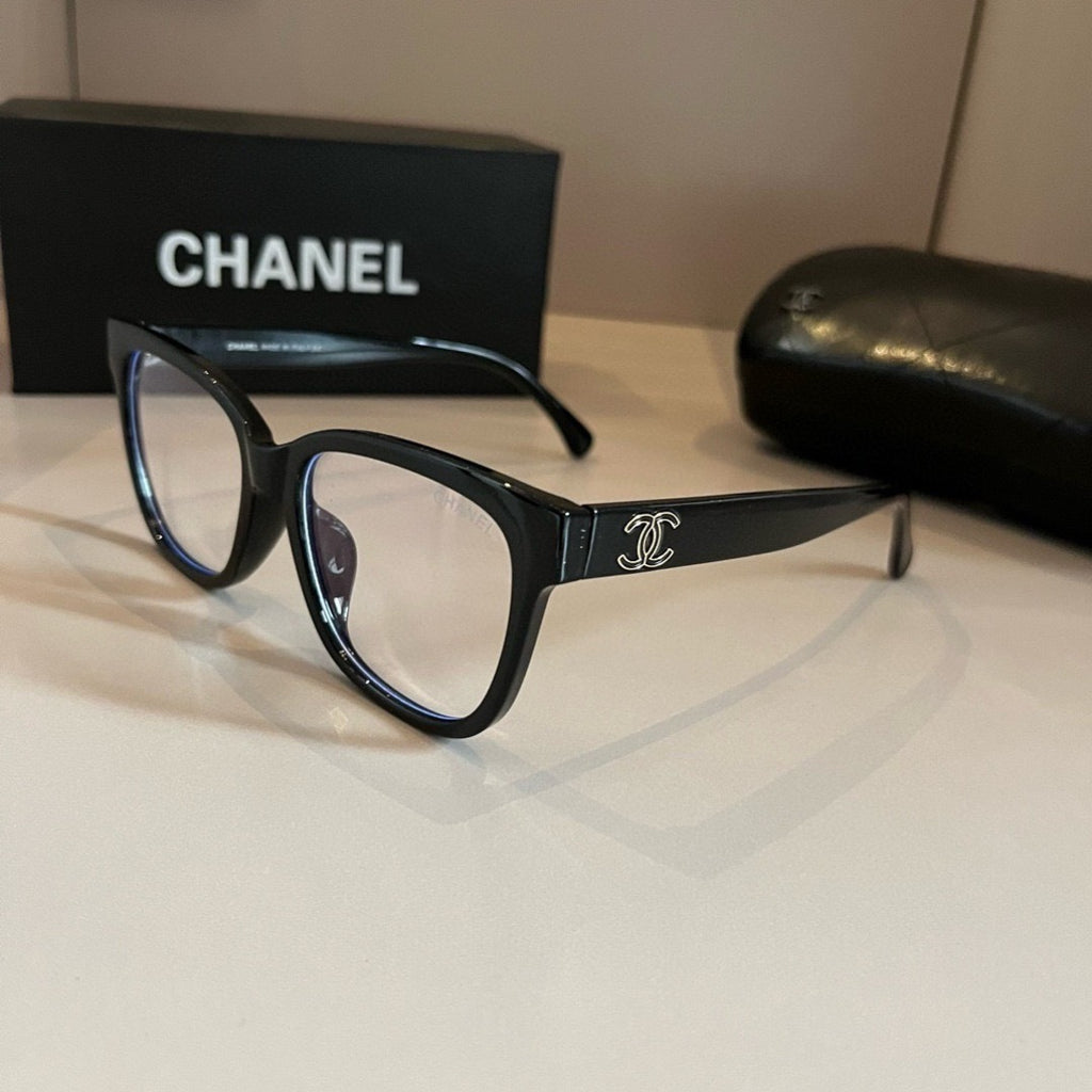 Chanel Blue-Light Fashion Silver Lens Sunglasses for Men & Women - 358112 - detail image 3