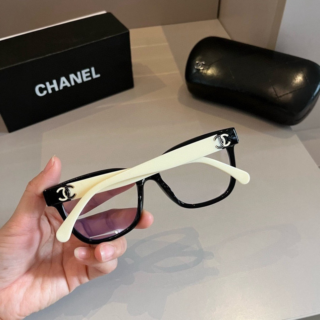 Chanel Blue-Light Fashion Silver Lens Sunglasses for Men & Women - 358113 - detail image 5