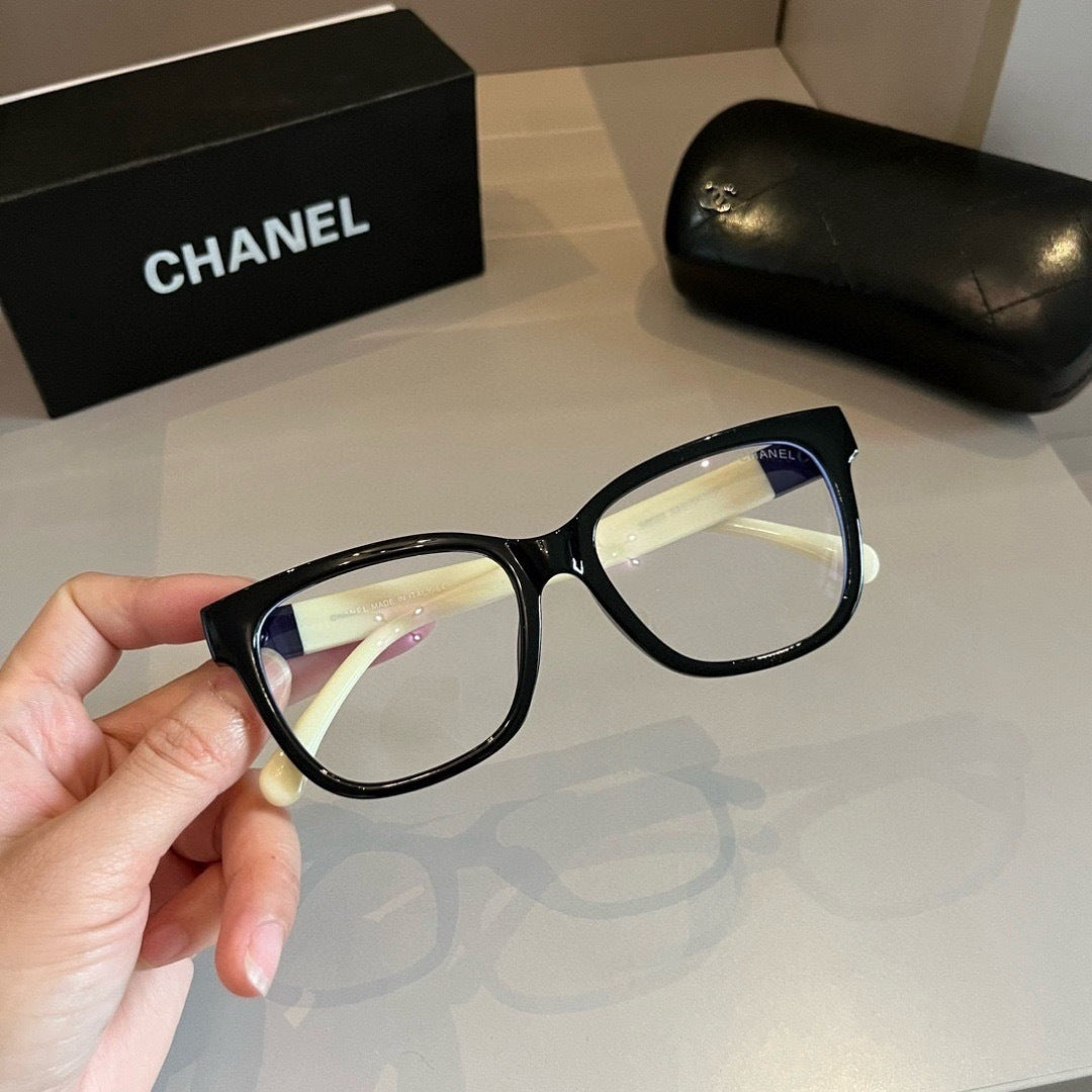 Chanel Blue-Light Fashion Silver Lens Sunglasses for Men & Women - 358113 - detail image 6