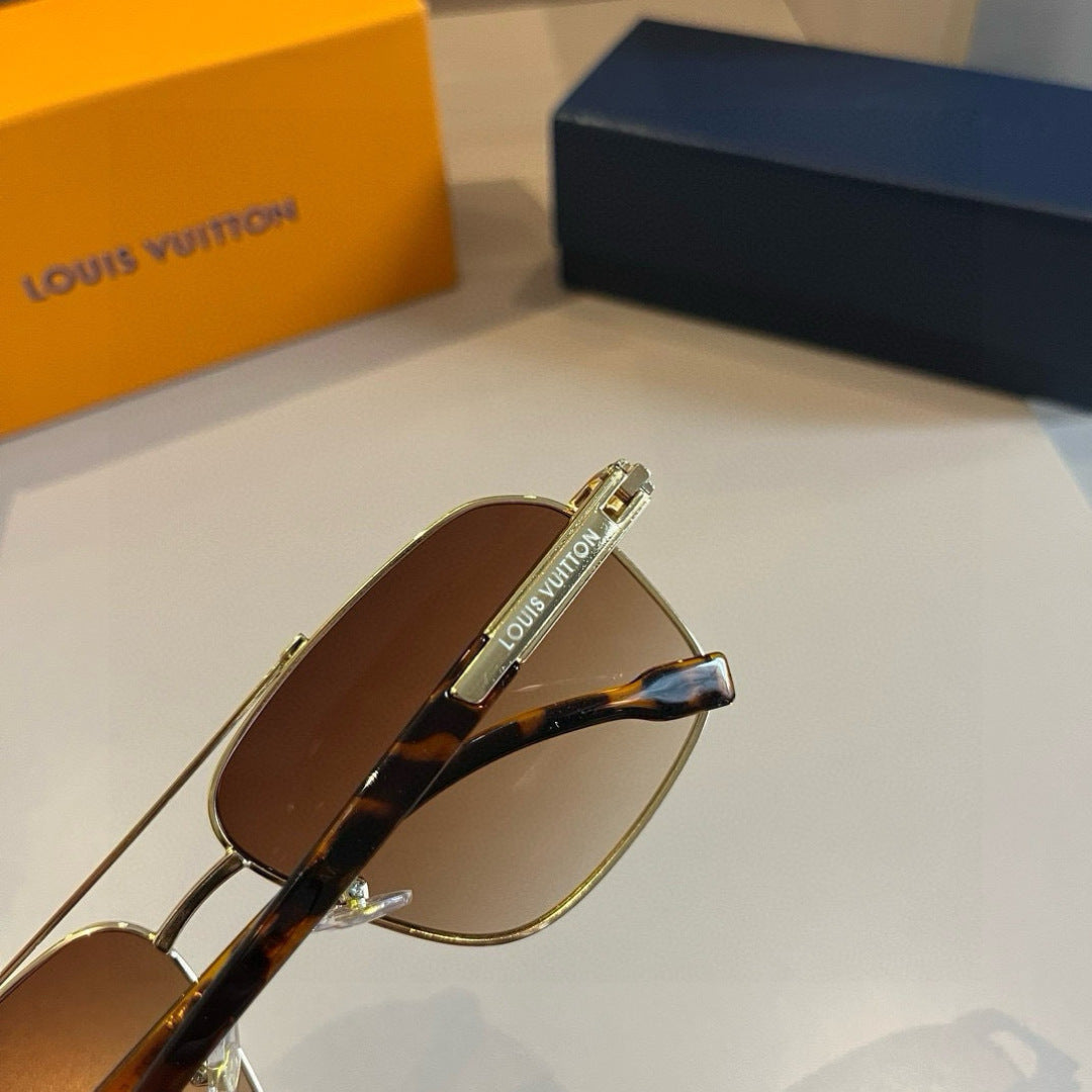 Louis Vuitton Metal Aviator Gold Lens Sunglasses for Men & Women - 933787 - detail image 7