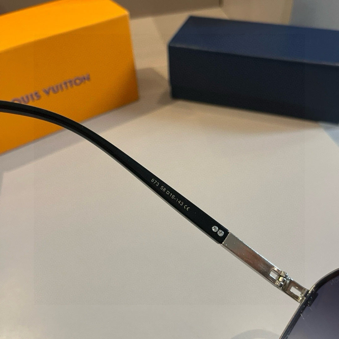 Louis Vuitton Metal Aviator Gold Lens Sunglasses for Men & Women - 933788 - detail image 9