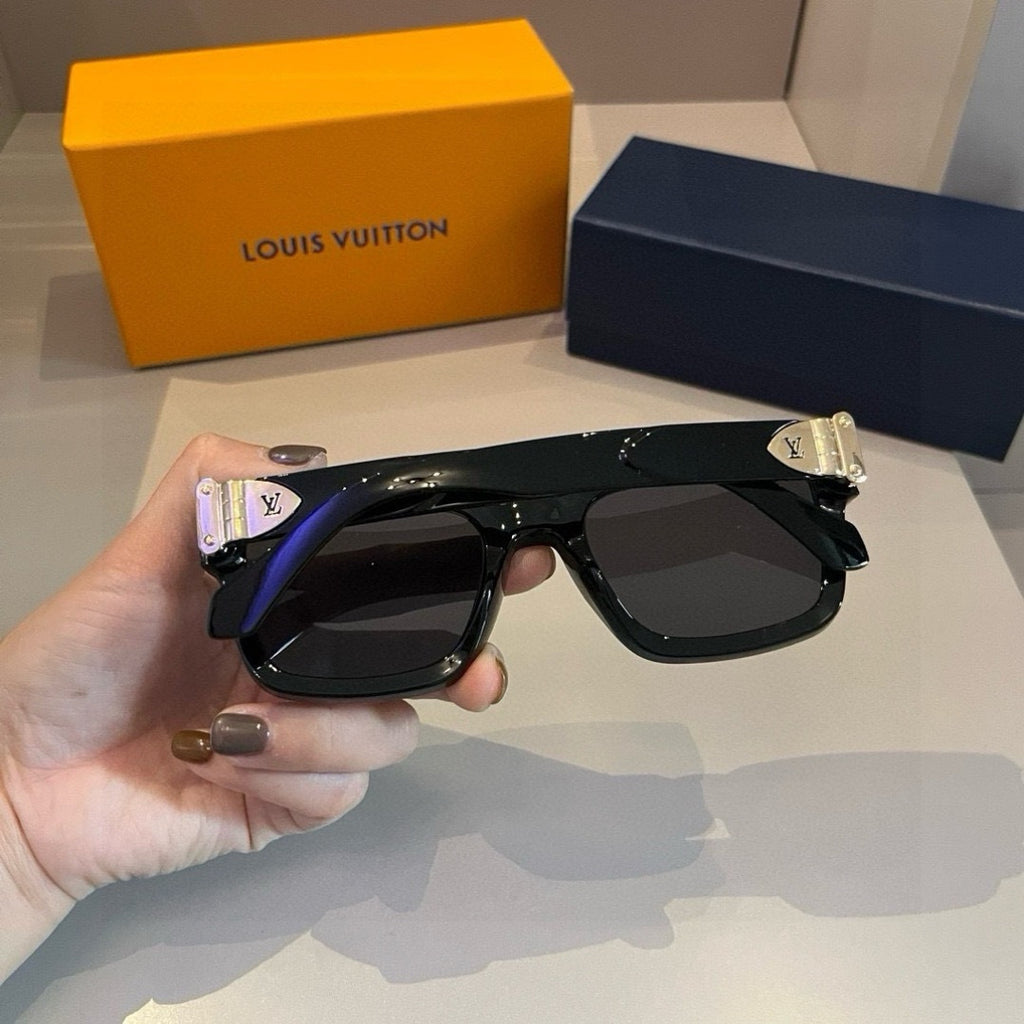 Louis Vuitton Fashion Gold Lens Sunglasses for Men & Women - 933790 - detail image 5