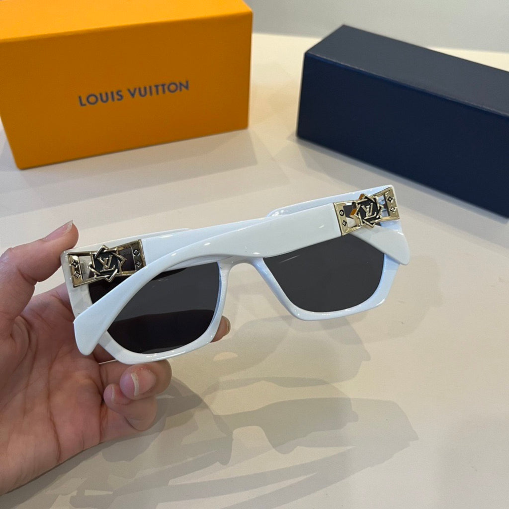 Louis Vuitton Fashion Silver Lens Sunglasses for Men & Women - 933792 - detail image 5