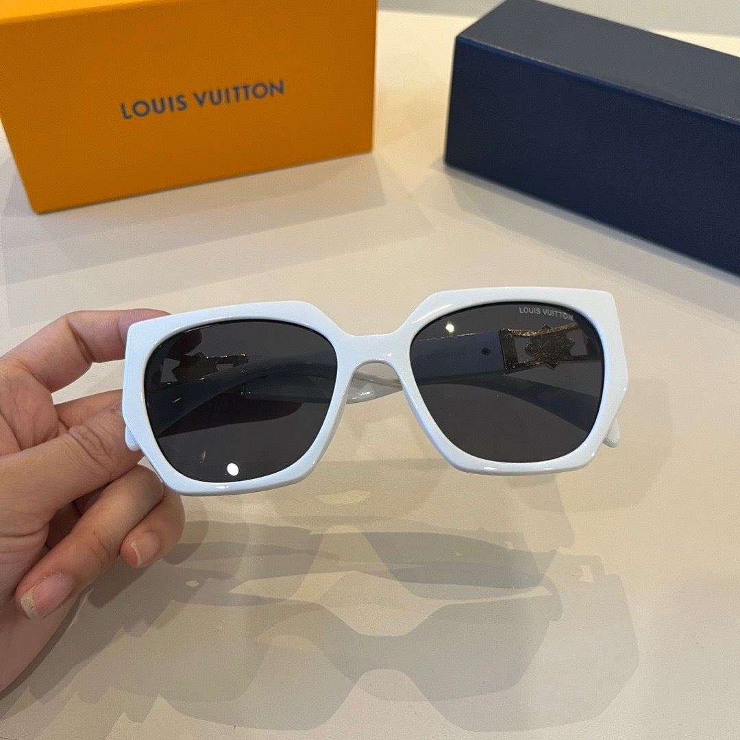 Louis Vuitton Fashion Silver Lens Sunglasses for Men & Women - 933792 - detail image 2