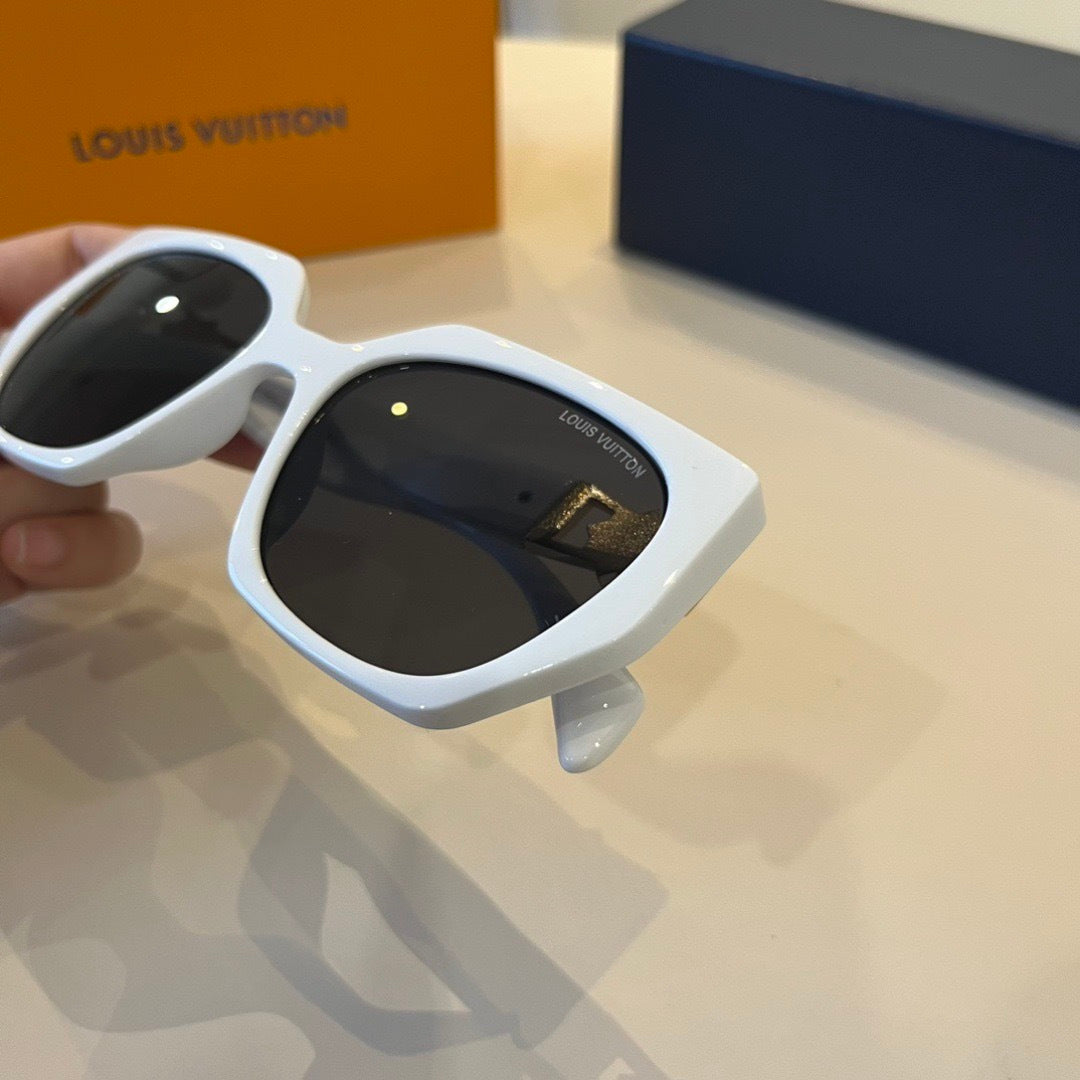 Louis Vuitton Fashion Silver Lens Sunglasses for Men & Women - 933792 - detail image 6