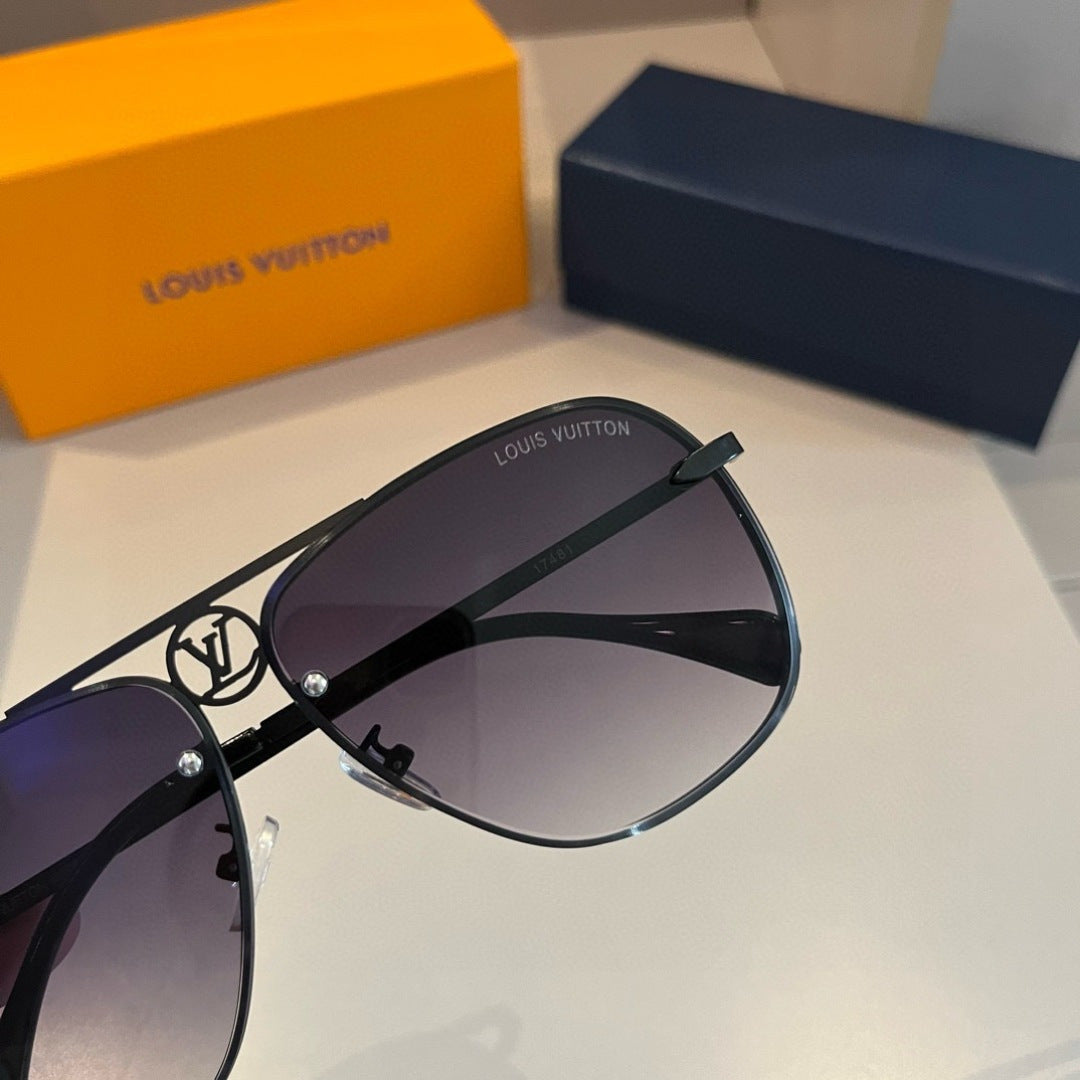Louis Vuitton Metal Aviator Gold Lens Sunglasses for Men & Women - 933795 - detail image 3