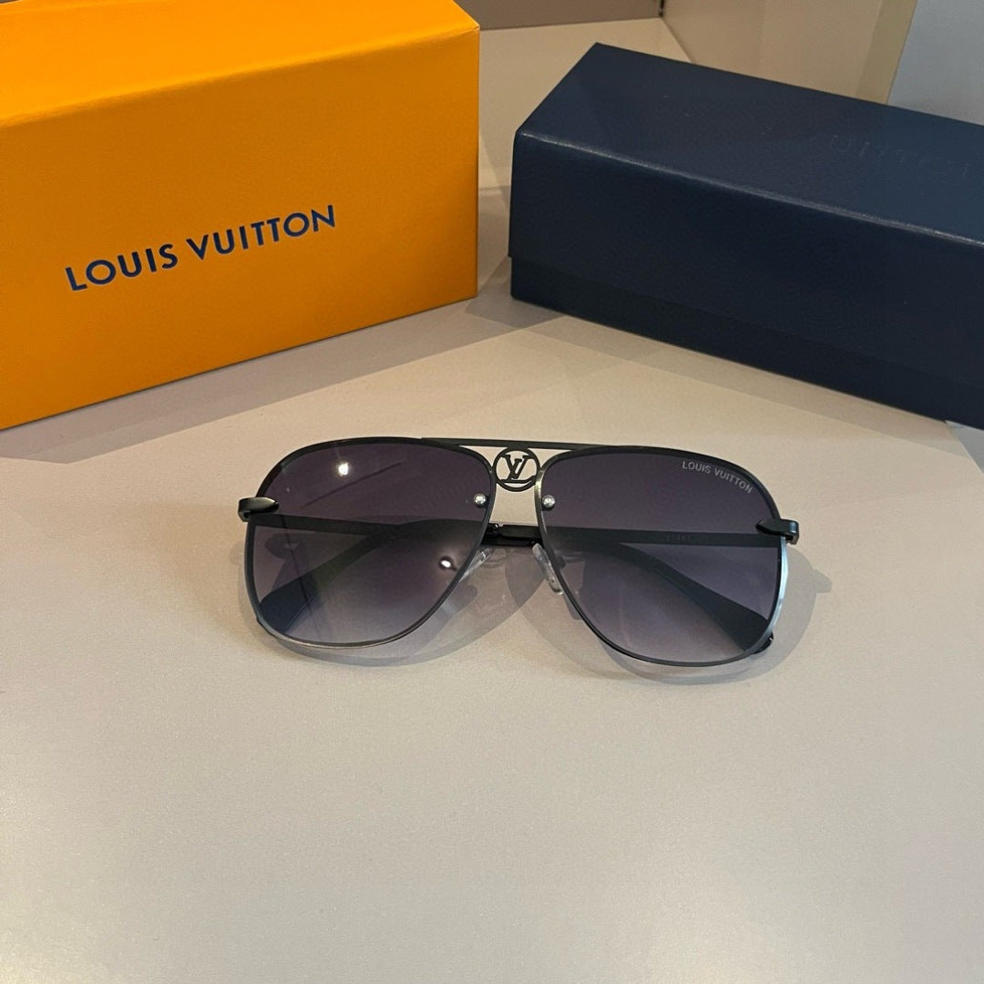 Louis Vuitton Metal Aviator Gold Lens Sunglasses for Men & Women - 933795 - detail image 8
